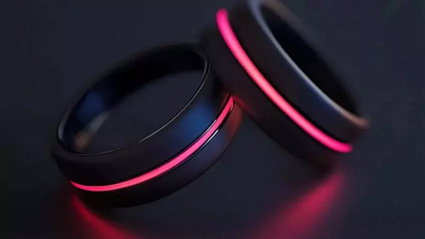 Raw Ring slimme ring op de achtergrond van liefde