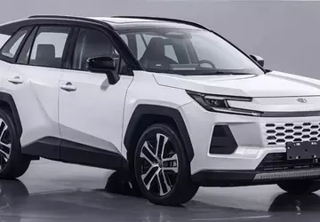 Toyota bereidt een nieuwe benzineversie van ...