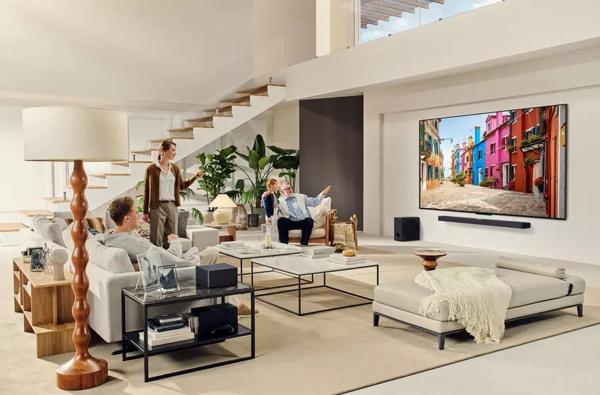 LG 2025 QNED evo TV. Illustratie