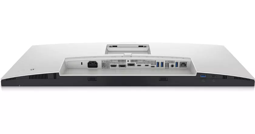 Dell U2724DE UltraSharp budget thunderbolt monitor