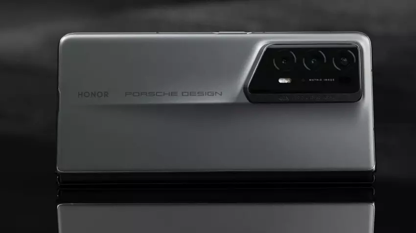 Honor Magic V2 RSR Porsche Design wordt verkocht in Europa