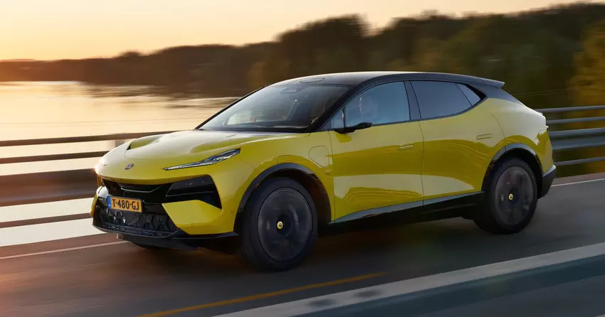 Lotus kan zijn fabriek in het VK sluiten en productie verplaatsen naar de VS