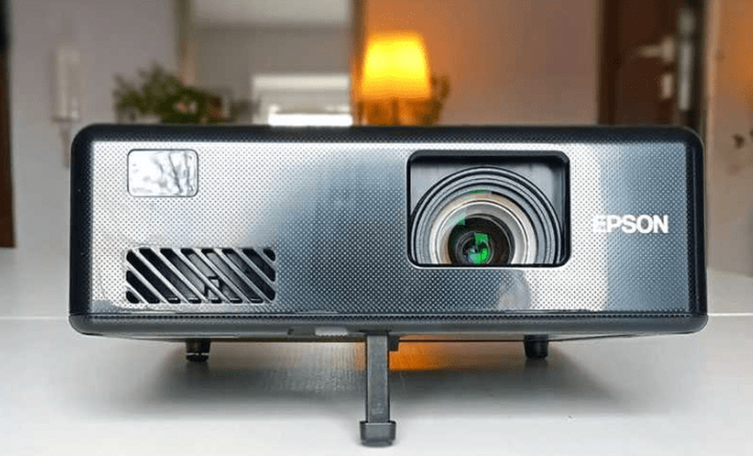 EF11 projector test en review