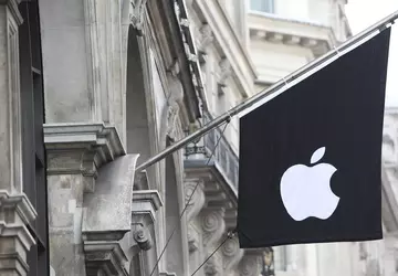 Apple aandelen stijgen naar recordhoogte en ...