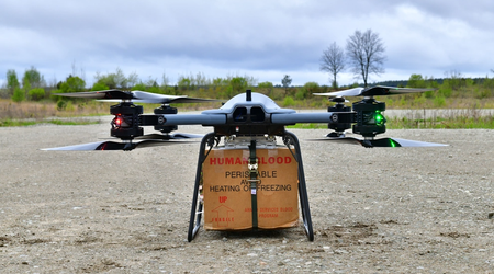 Het idee van de strijdkrachten van Oekraïne: het Amerikaanse leger test bloedlevering per drone
