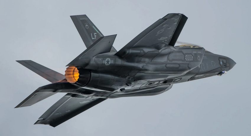 Lockheed Martin heeft meer dan 45 F-35 Lightning II gevechtsvliegtuigen van de vijfde generatie geleverd in 2023 - met nog eens ongeveer 50 in productie.