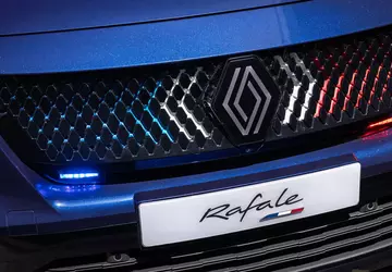 Renault heeft een presidentiële crossover gebouwd ...