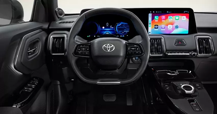 Toyota Urban Cruiser EV interieur