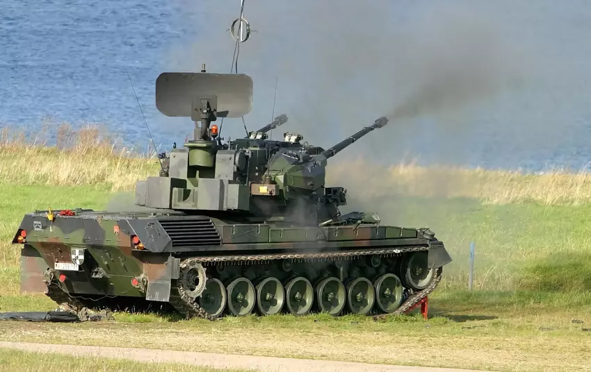 Duitsland draagt extra Gepard luchtafweergeschutstanks, munitie, reserveonderdelen voor Vector UAV's en laseraanwijzers voor IRIS-T SLM SAM's over aan Oekraïne.