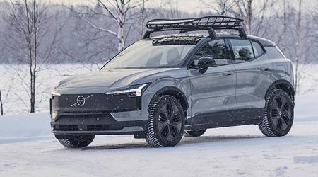 De Volvo EX30 is de eerste elektrische auto van Volvo met een Cross Country versie