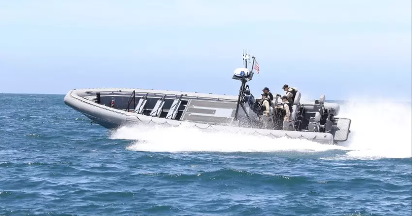 De Oekraïense inlichtingendienst wil een Porsche Panamera S e-Hybrid inruilen voor Sea Force 1100 boten die zijn ontworpen voor de Amerikaanse marine