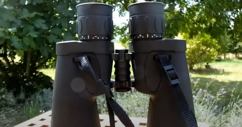 Celestron Echelon 20x70 beste verrekijkers voor lange afstand