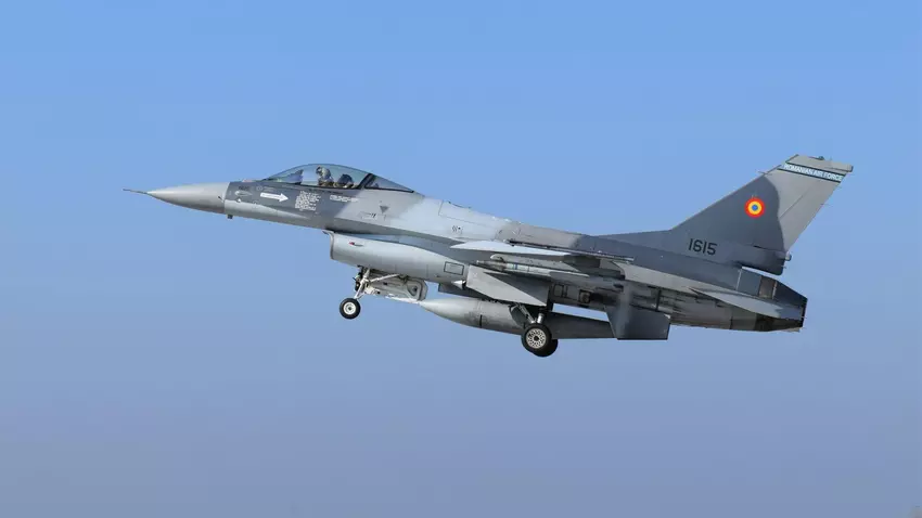 Nederland en VK vormen internationale coalitie voor aankoop F-16 gevechtsvliegtuigen voor Oekraïense luchtmacht