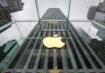 Concurrentie beperken: EU legt Apple voor ...