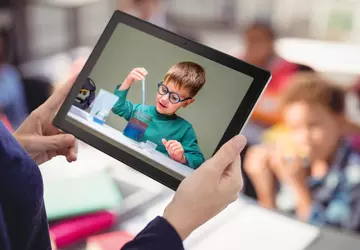 ASUS kondigde de CM30 afneembare hybride ...