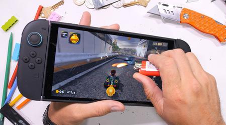 Een scalpel, een aansteker en sterke handen breekten de Nintendo Switch 2 niet: blogger JerryRigEverything testte de nieuwe console op duurzaamheid