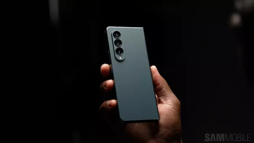 One UI 8-update voor Galaxy Fold 4 en Flip 4 is nu beschikbaar op de servers van Samsung