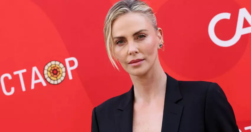 Oscar winnares Charlize Theron voegt zich bij de cast van Christopher Nolan's volgende film