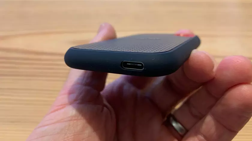 Sandisk Extreme Portable of Samsung T7 Shield