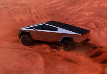 Tesla is begonnen met de levering ...