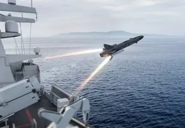 Duitse Brandenburg-klasse fregatten krijgen RBS-15 Mk.3 ...