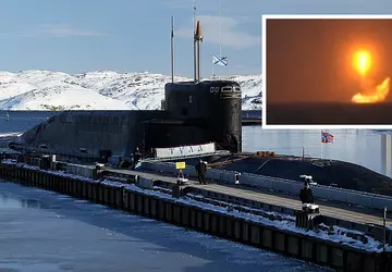 De Russische kernonderzeeër K-114 Tula heeft ...