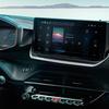 Preview 3 Peugeot E-208