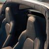 Porsche 911 Carrera 4S op de baan.