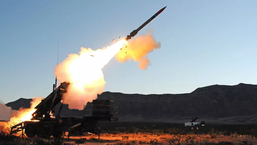 De Oekraïense luchtverdediging heeft vannacht 17 strategische kruisraketten Kh-101, Kh-55, Kh-555 en 18 kamikaze aanvalsdrones Shahed-131/136 neergeschoten.