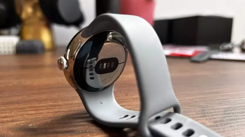 Pixel Watch 4 vs Galaxy Watch 8