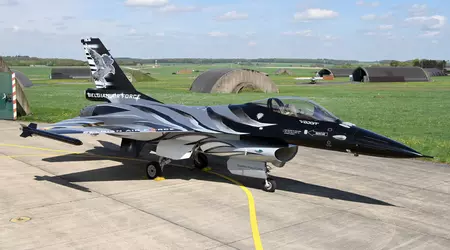 Niet alleen Nederland, Denemarken en Noorwegen: België zal ook F-16 Fighting Falcon gevechtsvliegtuigen afstaan aan Oekraïne, maar zodra het F-35 Lightning II's ontvangt