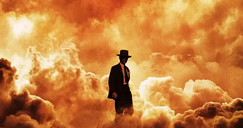 "Nolan heeft zich hier zijn hele carrière op voorbereid." Critici prezen Oppenheimer en gaven de film een 9