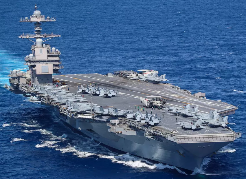 De VS hebben 's werelds grootste vliegdekschip USS Gerald R. Ford met vijf destroyers van de Arleigh Burke-klasse en de raketkruiser USS Normandy naar Israël gestuurd.