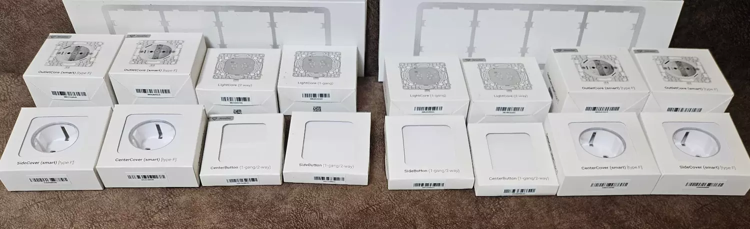 Hoe ik 14 Ajax slimme schakelaars (en 5 stopcontacten) installeerde in een driekamerappartement