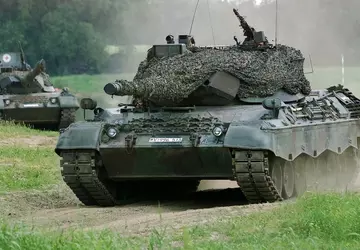 Leopard 1 en T-72: Denemarken draagt ...