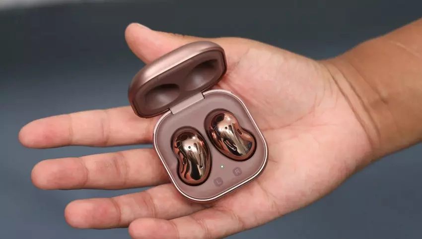 Insider: Samsung onthult binnenkort draadloze hoofdtelefoon met beengeleidingstechnologie