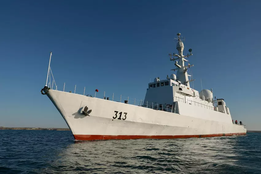 Iran onthult eerste inheemse verkenningsschip