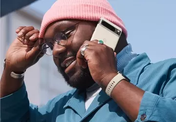 Google Pixel 8 Pro in porseleinkleur ...