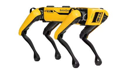 Boston Dynamics' hondachtige robot verbaasde het publiek met zijn dans in een hondenpak (Video)