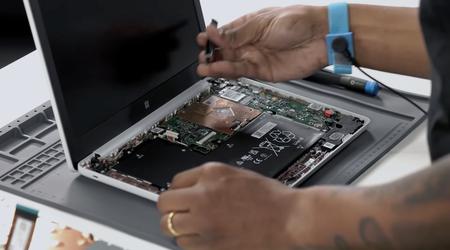Microsoft is begonnen met de verkoop van reserveonderdelen voor Surface-apparaten, zodat gebruikers reparaties die buiten de garantie vallen zelf kunnen uitvoeren