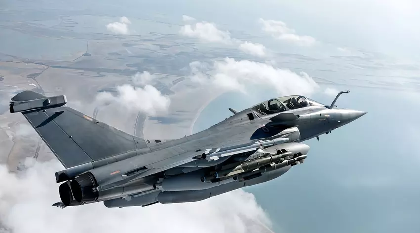 De Rafale gevechtsvliegtuigen van Dassault brachten Frankrijk in 2022 bijna 18 miljard dollar op, terwijl de wapenexport een historisch record bereikte van 30 miljard dollar.