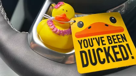 Hertz biedt Jeep Wrangler te huur aan met rubberen eendjes aan boord