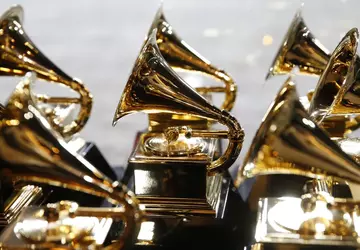 De Grammy's overwegen een viral song ...