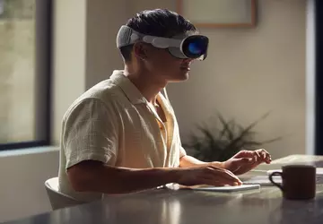 Beroemde luchtvaartmaatschappij biedt Apple Vision Pro ...