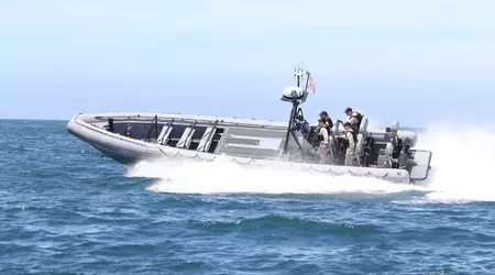 De Oekraïense inlichtingendienst wil een Porsche Panamera S e-Hybrid inruilen voor Sea Force 1100 boten die zijn ontworpen voor de Amerikaanse marine