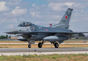 Turkije gaat F-16 Fighting Falcon gevechtsvliegtuigen ...