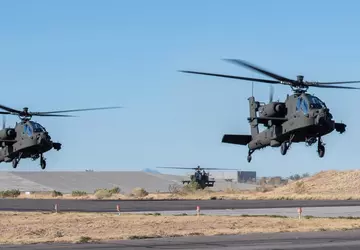 Boeing gaat onderdelen voor AH-64 Apache ...