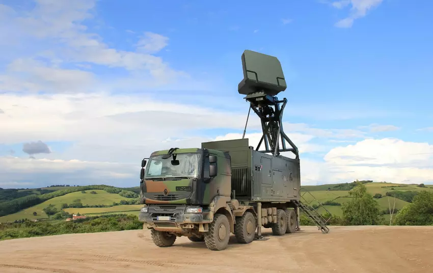 Moldavië is van plan om Franse Ground Master 200-radars te kopen, die lucht-, land- en zeedoelen tot op 250 kilometer afstand kunnen detecteren.
