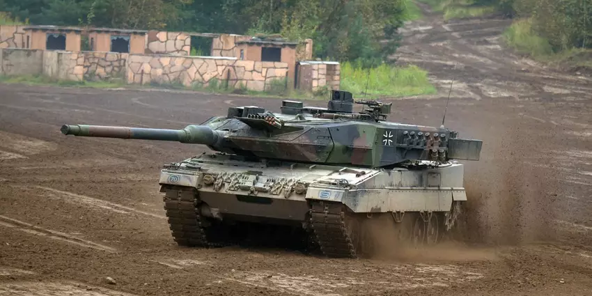 Nederland en Denemarken hebben de aankoop van 14 Duitse Leopard 2 tanks voor Oekraïne ter waarde van meer dan $100m gefinancierd.