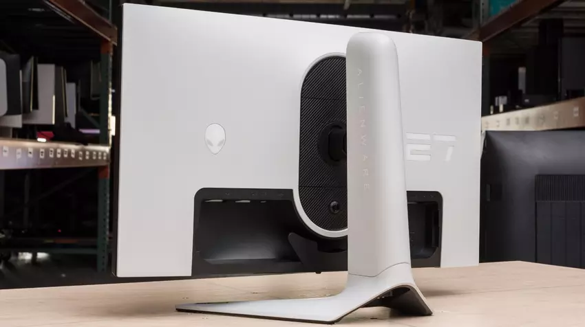 Alienware AW2723DF gaming monitor esporters